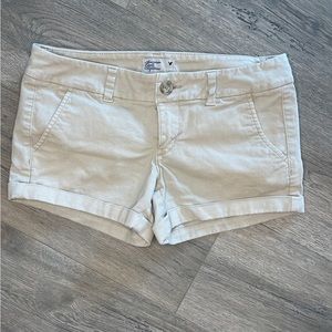 American Eagle stretch khaki shorts size 2